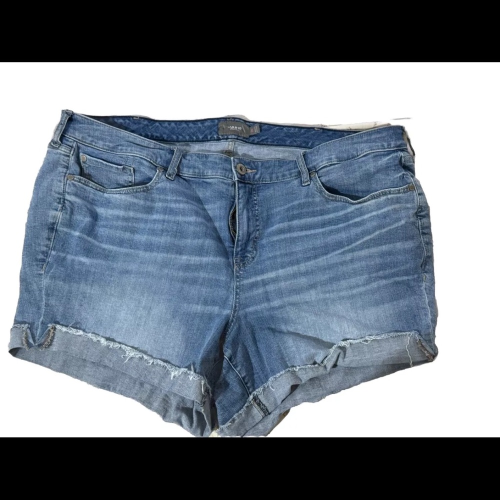 Torrid Women’s Plus Size Jean Shorts Cuffed 24